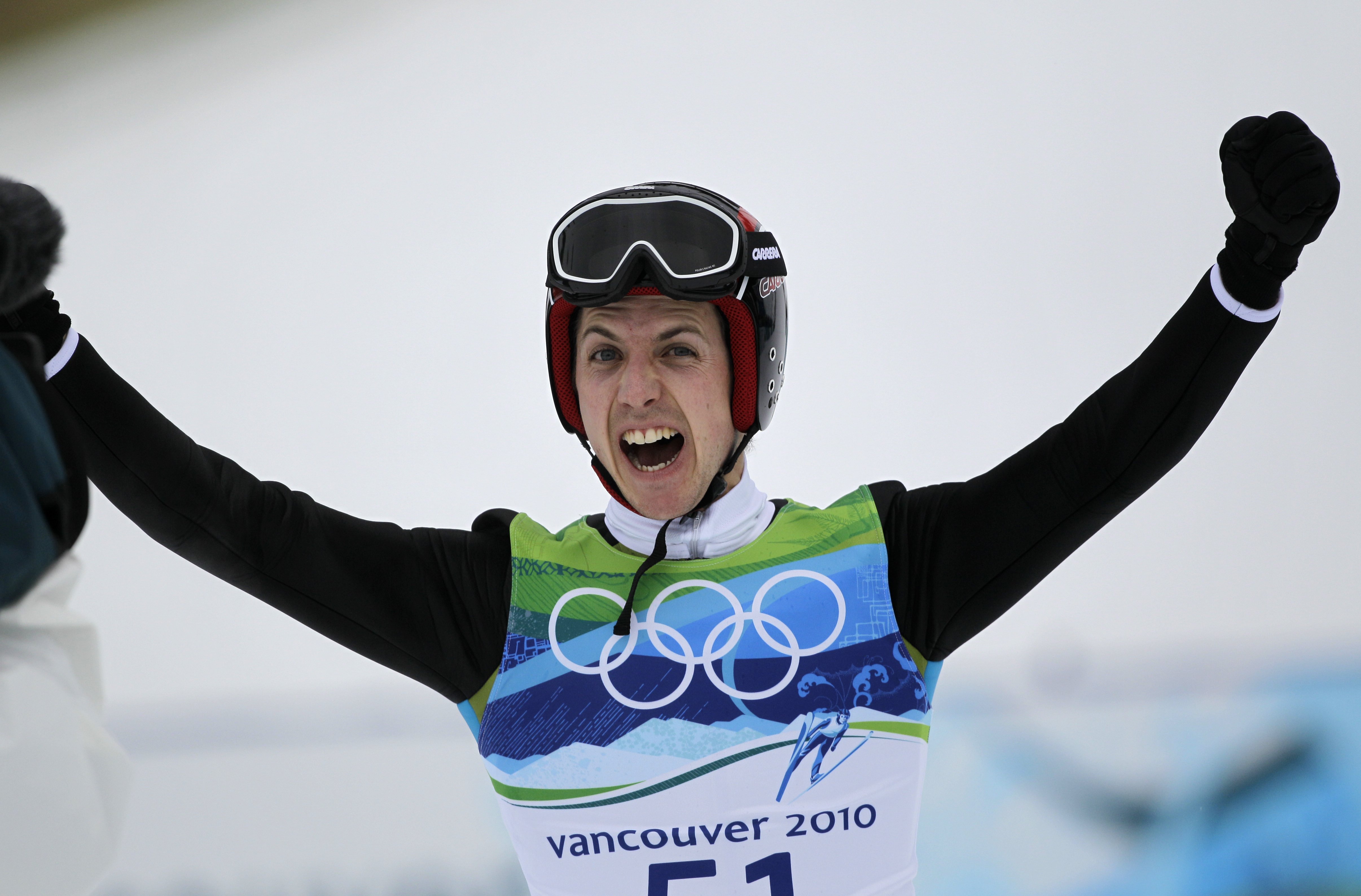 Simon Ammann pokračuje v kariére skokana na lyžiach