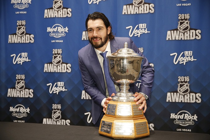 Drew Doughty súhlasil s predĺžením zmluvy s Los Angeles Kings o osem rokov
