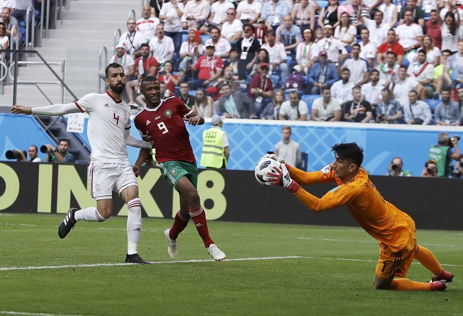 Irán zvíťazil na MS vo futbale nad Marokom 1:0 gólom z 95. minúty