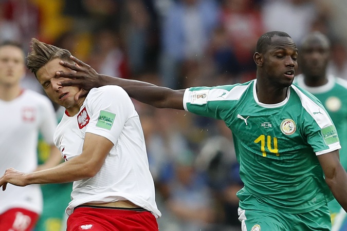 Futbalisti Poľska po nešťastných góloch prehrali so Senegalom