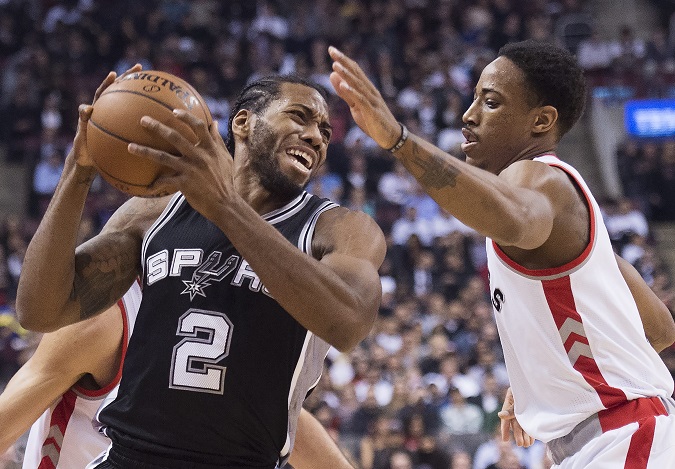 San Antonio Spurs potvrdil, že získal z Toronta Raptors dvojicu DeMar DeRozan a Jakob Pöltl