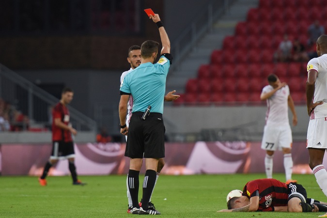 Na Slovensku bude od novej sezóny pôsobiť sedem profesionálnych futbalových rozhodcov