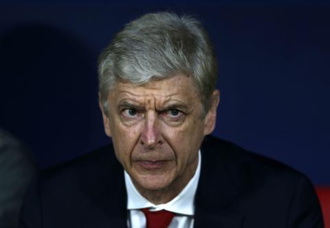 Arsene Wenger ešte nehodlá končiť