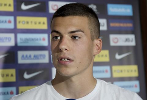 László Bénes podstúpi operáciu