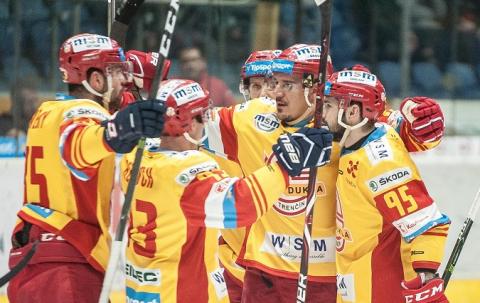 Dukla Trenčín podpísala zmluvu s piatimi útočníkmi