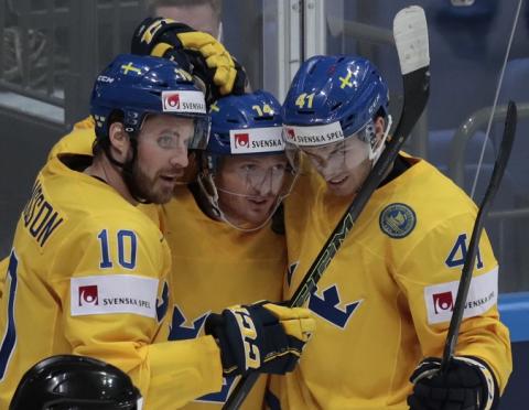 Švédi vo štvrťfinále MS zdolali Lotyšsko