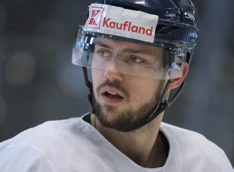 Martin Bakoš sa pobije o miesto v zostave Bostonu Bruins