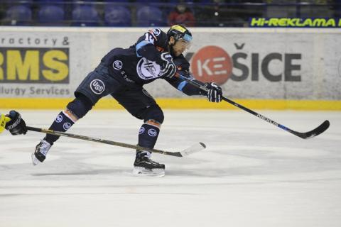 Kariéra obrancu Radka Deyla bude pokračovať vo Francúzsku