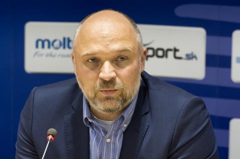 Jaroslav Holeša pokračuje vo funkcii prezidenta Slovenského zväzu hádzanej