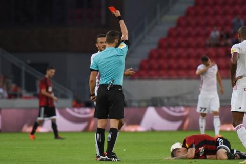Na Slovensku bude od novej sezóny pôsobiť sedem profesionálnych futbalových rozhodcov
