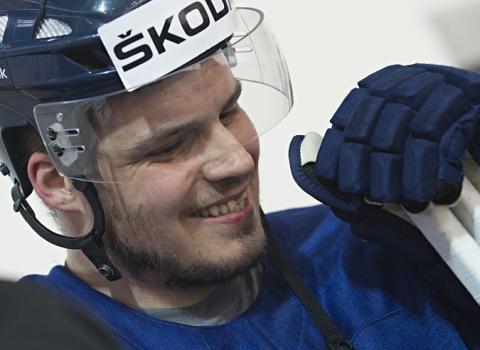 Patrik Lušňák sa po zdravotných problémoch vracia k hokeju v tíme HKM Zvolen